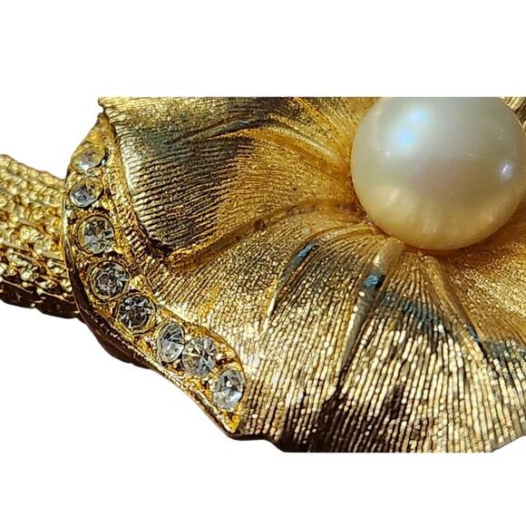 Vtg Dior Mesh Choker with Pearl and Crystal Flower‎ Missing 2 crystals see pic - Picture 10 of 14